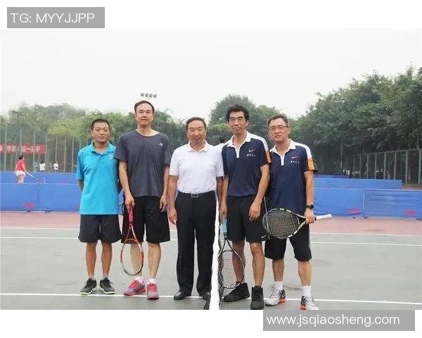 南京网球队的团队协作与战术配合深度分析与探讨